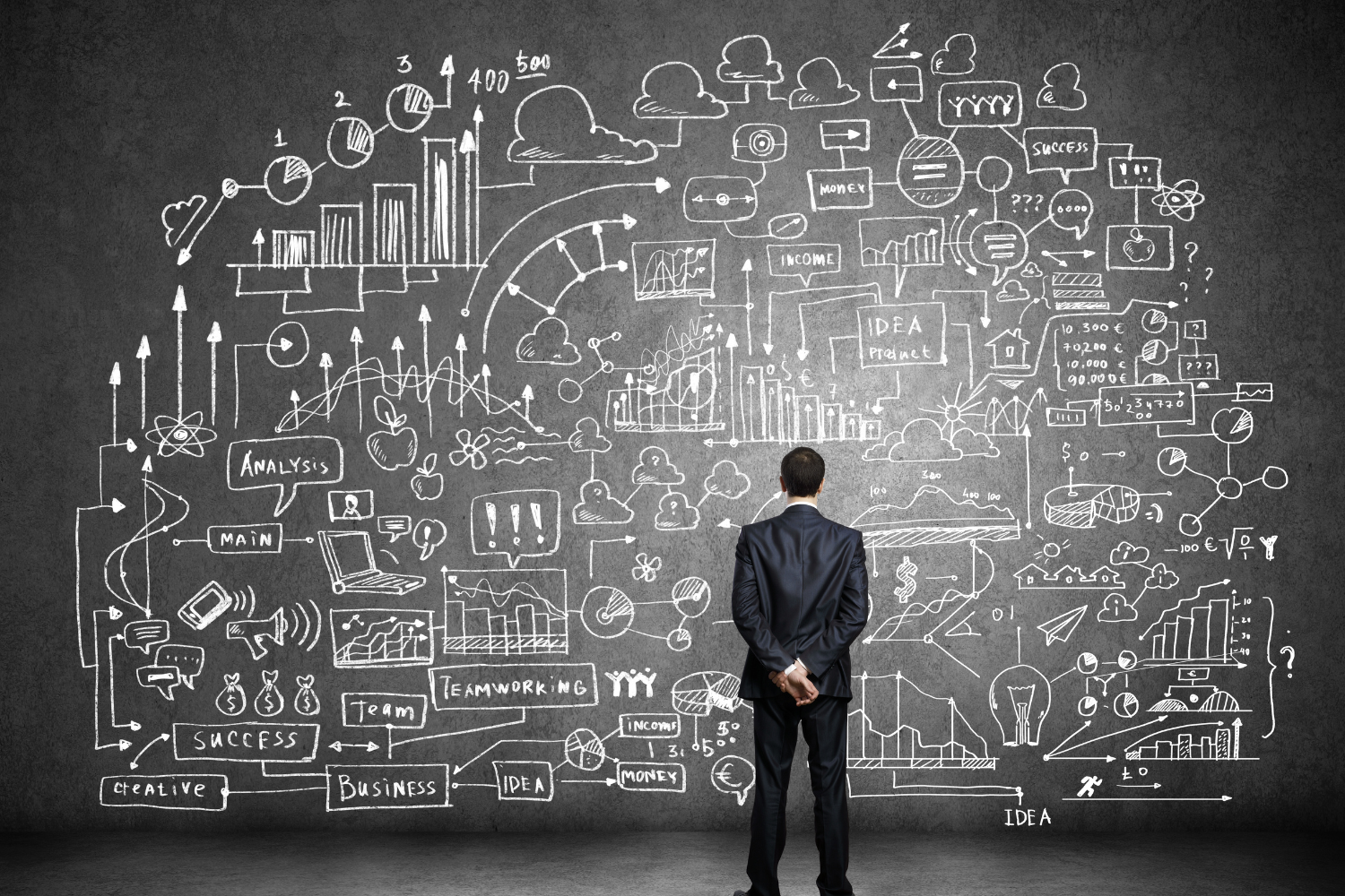 Small Business Tips: 20 Helpful Ideas to Grow Fast